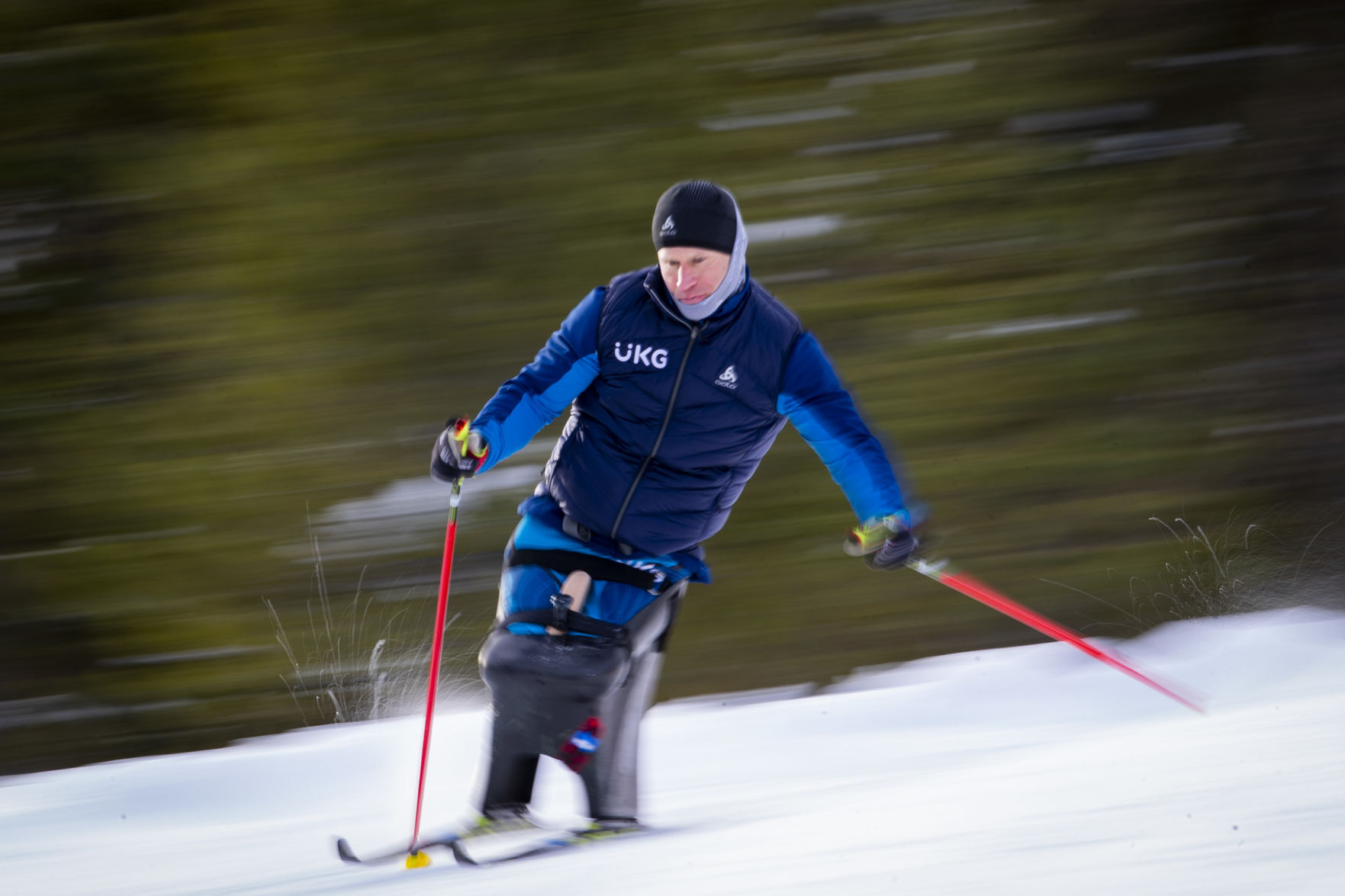 010722-spt-SitSkiNationals06msc.jpg